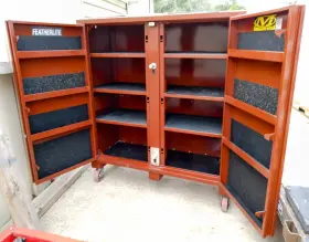 694990 DELTA Jobox Toolbox Utility Storage Cabinet Castors