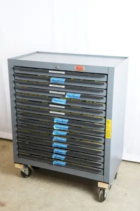 13525 HUOT Cabinet Cutting Tool Cnc Storage