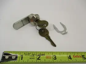 T835 KENNEDY Tool Box Chest Lock Set Keys Clip Ec