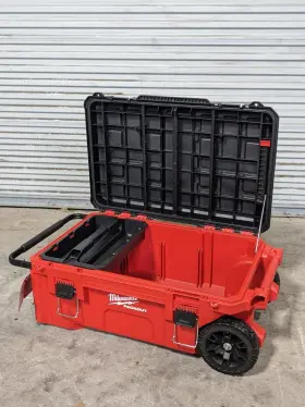 48-22-8428 MILWAUKEE Packout Rolling Tool Chest