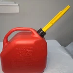 Scepter 07710 2.5 Gallon 10 Liter Fuel Can Red Nice. Fixed Price $26.50.