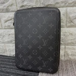 Used Louis Vuitton Monogram Eclipse Ipad Cover Box Second Bag Card Case Black. Fixed Price $768.00.